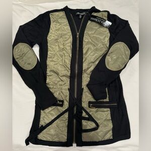 NWT Vintage LINEA DOMANI Black Zipper Cardigan with Gold Quilted Fabric